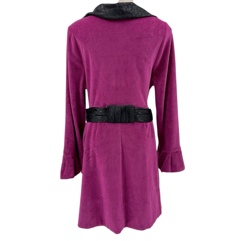 Betsy Johnson Velore’ Elegant Magenta and Black Women's Robe - Picture 4 of 11